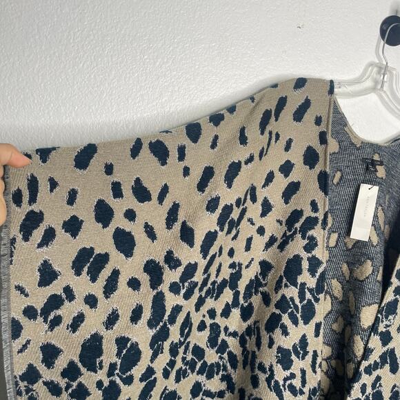 Ann Taylor Womens Pancho Size OS Animal Print Asymmetrical Hem Open Front Wrap - Picture 6 of 12